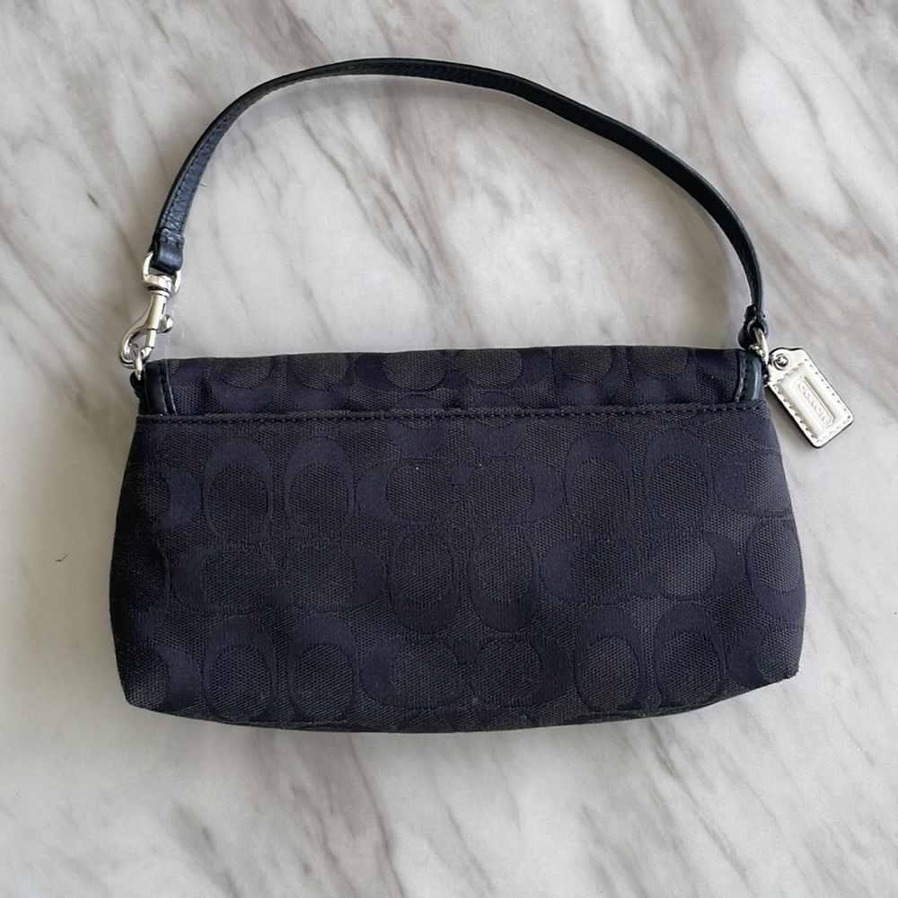 Coach shoulder bag - Picture 2 of 8